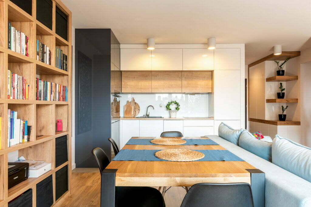 Bernata Panta Rhei Studio by Abraham Maldonado